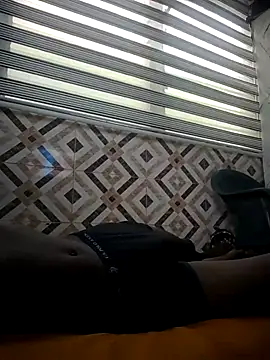 stephbig777 online show from November 2025 08:40:01 AM