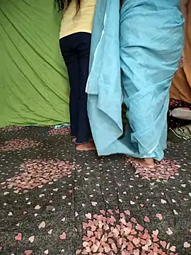 Snapshot of Desi_Best_Anal chatting on September 2025 04:13:01 PM Desi Best Anal online show from September 2025 04:13:01 PM