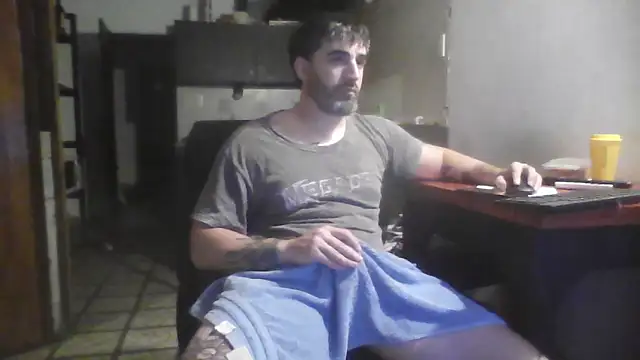 Snapshot of ozzypsico13 chatting on September 2025 03:45:01 AM ozzypsico13 online show from September 2025 03:45:01 AM