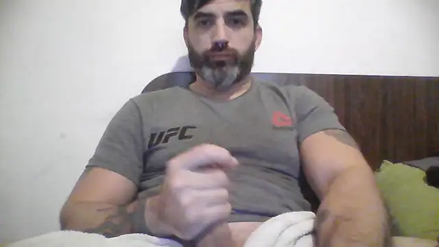 ozzypsico13 online show from May 2026 02:30:01 AM