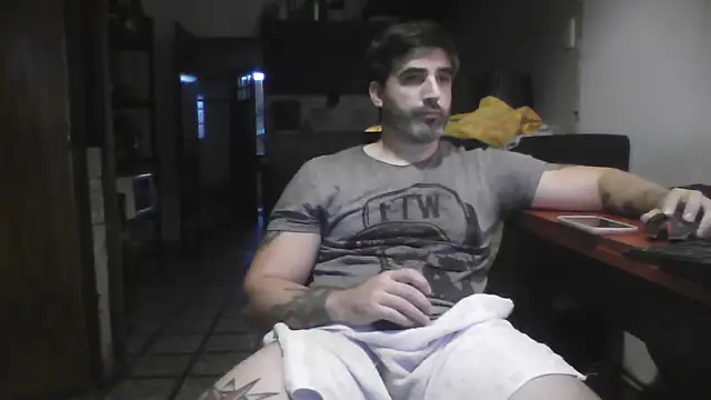 ozzypsico13 online show from April 2026 09:17:01 PM