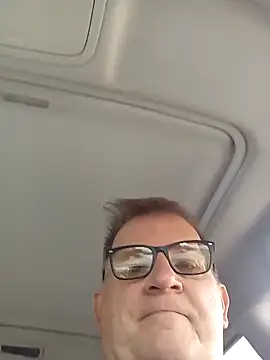 J83560Jason online show from October 2025 03:58:02 PM