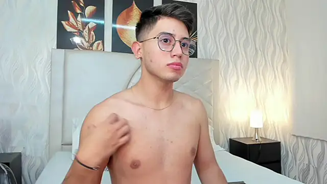 Brandonn Millerr online show from January 2025 09:40:01 PM