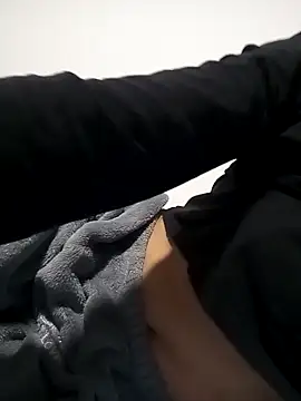 melaniy online show from December 2025 10:56:01 PM