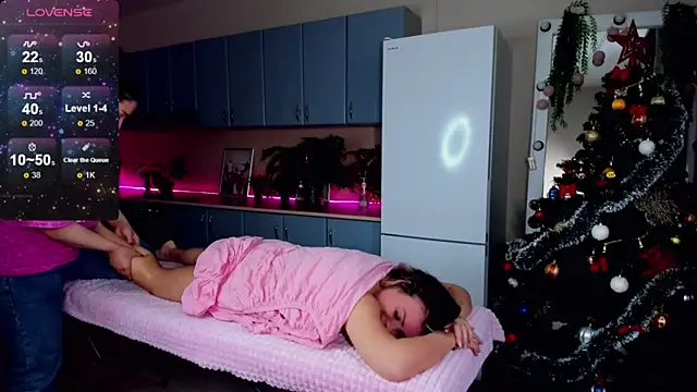 Snapshot of candy_queeen chatting on January 2025 08:35:02 AM candy queeen online show from January 2025 08:35:02 AM