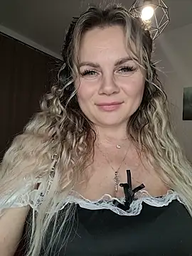 candy queeen online show from January 2026 02:43:02 PM