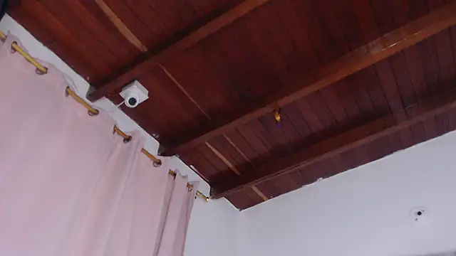 Snapshot of Amara_Red chatting on December 2025 11:12:01 AM Amara Red online show from December 2025 11:12:01 AM