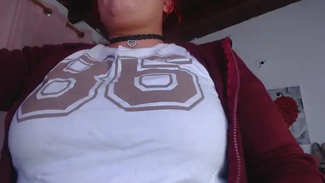Amara Red online show from April 2026 11:24:01 AM