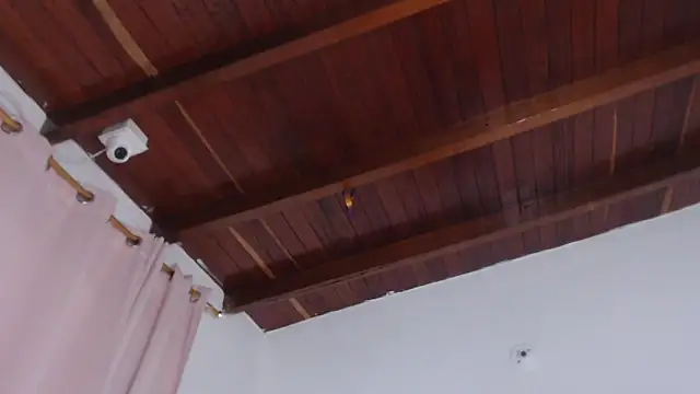 Amara Red online show from December 2025 11:12:02 AM