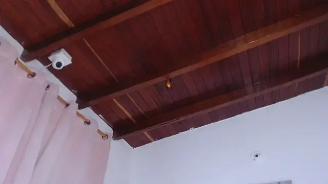 Amara Red online show from January 2026 11:25:01 AM