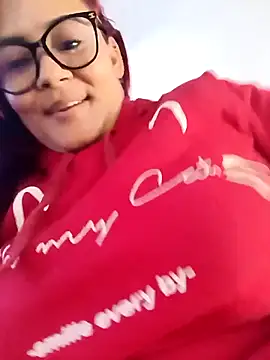 Amara Red online show from March 2026 01:02:01 PM