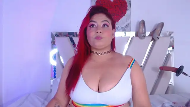 Amara Red online show from May 2026 11:27:01 AM