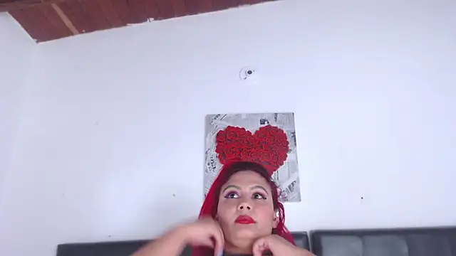Snapshot of Amara_Red chatting on October 2025 03:25:02 PM Amara Red online show from October 2025 03:25:02 PM