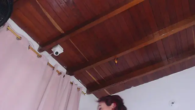 Snapshot of Amara_Red chatting on December 2025 11:20:02 AM Amara Red online show from December 2025 11:20:02 AM