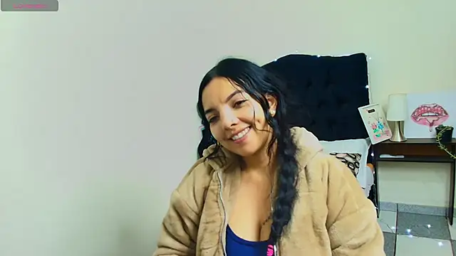 Snapshot of loren_tits24 chatting on May 2026 04:12:02 AM loren tits24 online show from May 2026 04:12:02 AM