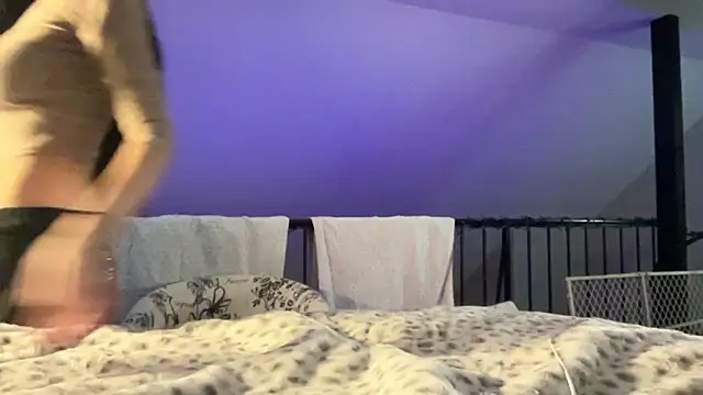 babybimbo online show from January 2025 10:12:02 PM