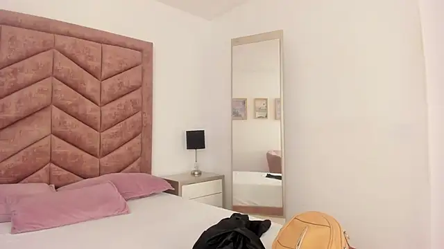 AnnyCherry  online show from March 2026 07:36:02 PM