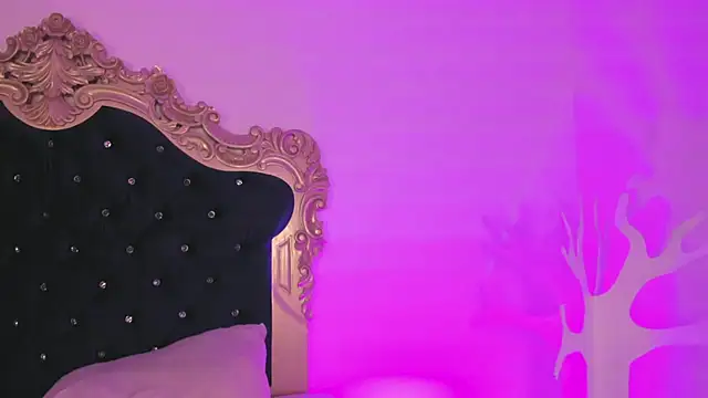 Ari sunshine  online show from November 2025 08:59:01 AM