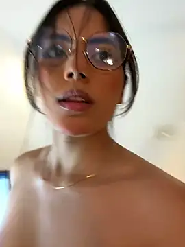   Alisson  online show from December 2024 06:02:02 PM