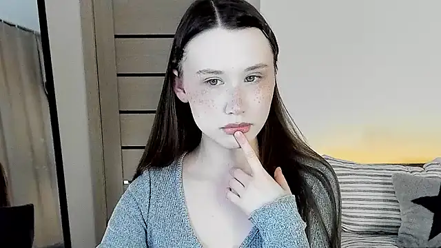 Stella Sunny online show from March 2026 11:54:02 PM