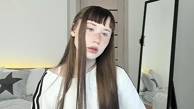 Stella Sunny online show from April 2026 08:13:01 PM