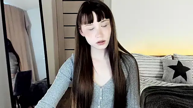 Stella Sunny online show from March 2026 02:50:02 PM