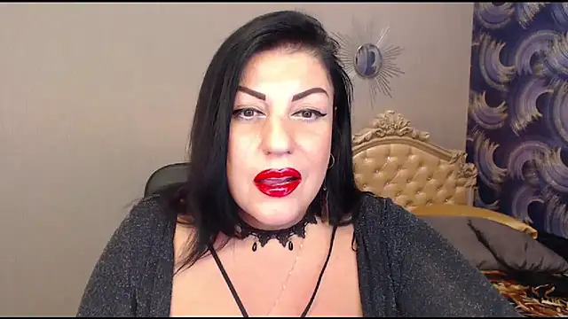 Snapshot of LadyMargoFontana chatting on November 2025 04:23:01 AM LadyMargoFontana online show from November 2025 04:23:01 AM