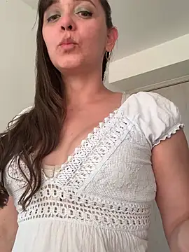 natalie cowens online show from July 2026 10:35:02 PM