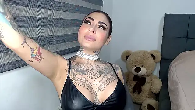 EmiliMontero online show from January 2026 02:07:01 AM