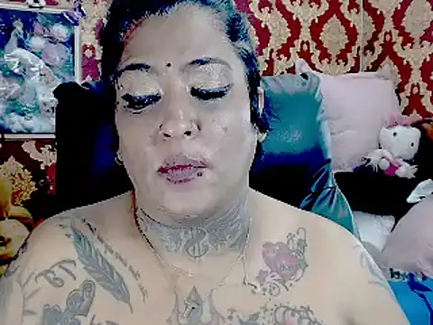 Snapshot of Indiancatz2 chatting on September 2025 04:08:02 AM Indiancatz2 online show from September 2025 04:08:02 AM
