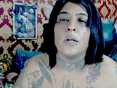 Indiancatz2 online show from November 2025 05:24:01 PM