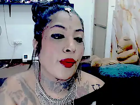 Indiancatz2 online show from May 2026 05:26:02 PM
