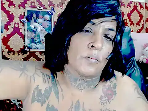 Indiancatz2 online show from November 2025 05:24:01 PM