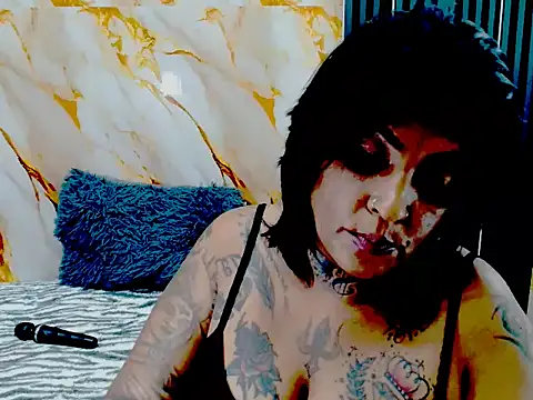 Indiancatz2 online show from April 2026 02:03:02 AM