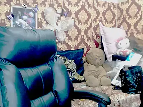 Indiancatz2 online show from October 2025 03:30:01 PM