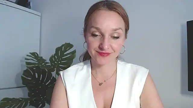 AliciaDesire online show from March 2026 02:06:01 PM