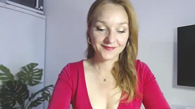 Snapshot of AliciaDesire chatting on May 2026 06:06:02 AM AliciaDesire online show from May 2026 06:06:02 AM