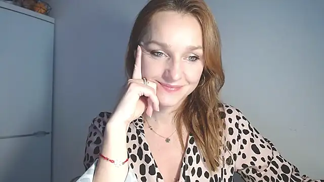 AliciaDesire online show from February 2026 02:06:02 PM