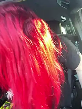 Snapshot of redxxxvixen chatting on February 2026 04:28:02 PM redxxxvixen online show from February 2026 04:28:02 PM