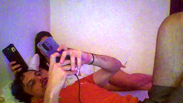 couplemilk online show from April 2026 12:34:01 AM