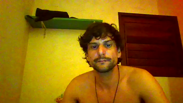 Snapshot of couplemilk chatting on June 2026 01:28:02 AM couplemilk online show from June 2026 01:28:02 AM