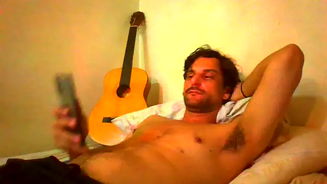 Snapshot of couplemilk chatting on July 2026 11:04:01 PM couplemilk online show from July 2026 11:04:01 PM
