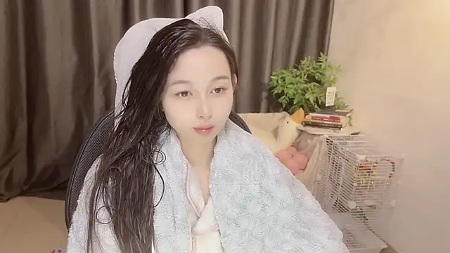 Gina-520 online show from February 2026 02:59:01 PM