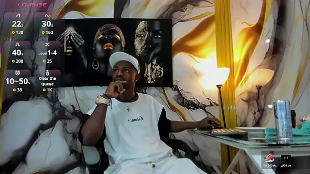 Snapshot of Thomas_shelbys chatting on November 2025 12:59:02 AM Thomas shelbys online show from November 2025 12:59:02 AM