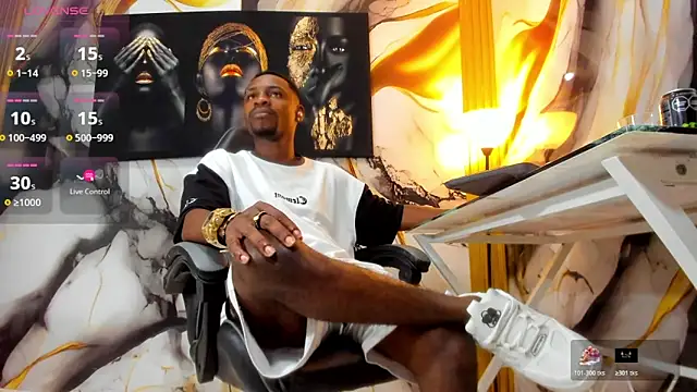 Snapshot of Thomas_shelbys chatting on November 2025 03:18:01 AM Thomas shelbys online show from November 2025 03:18:01 AM