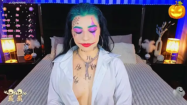 Snapshot of KitnissKiss chatting on October 2025 09:11:02 PM KitnissKiss online show from October 2025 09:11:02 PM