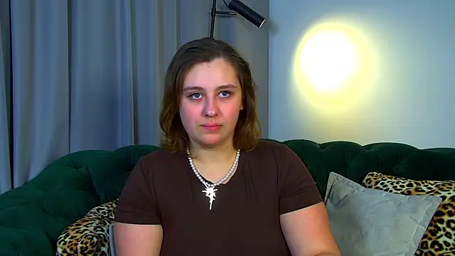 Snapshot of MaryMurray chatting on October 2025 06:45:01 AM MaryMurray online show from October 2025 06:45:01 AM