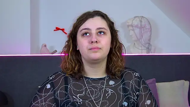 Snapshot of MaryMurray chatting on February 2026 06:28:02 PM MaryMurray online show from February 2026 06:28:02 PM