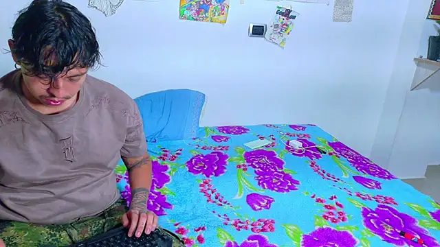 clydexxxbunny online show from February 2025 02:46:01 AM