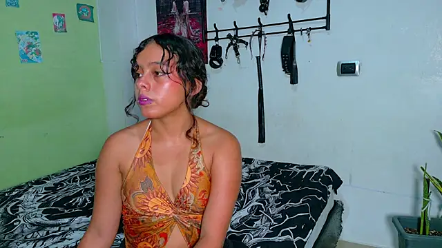 clydexxxbunny online show from June 2026 11:46:02 PM